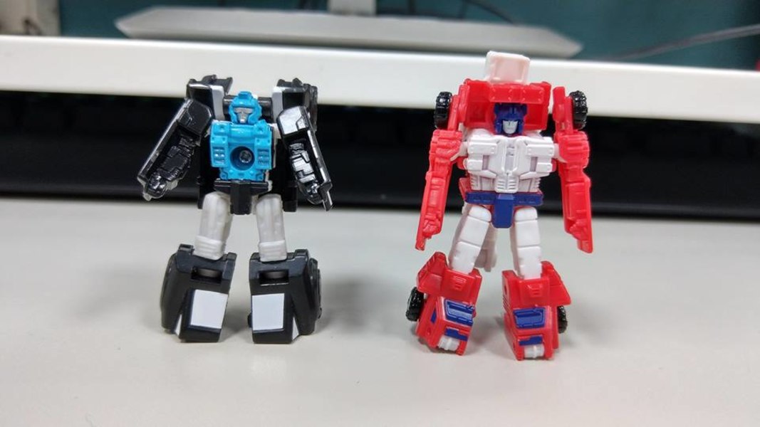 Siege Wave 2 Micromasters 2 Pack Images Red Heat Stakeout Ravage Laserbeak  (13 of 19)